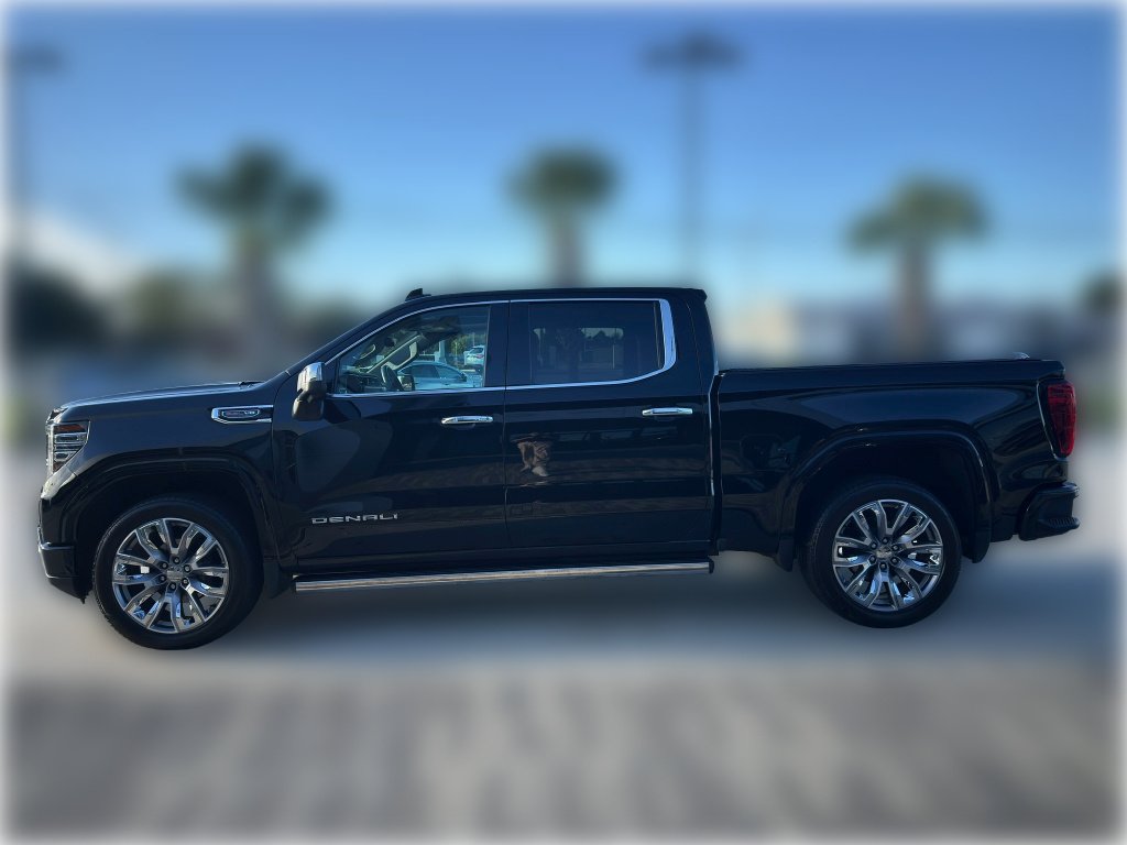 Used 2024 BLACK GMC Denali image 5