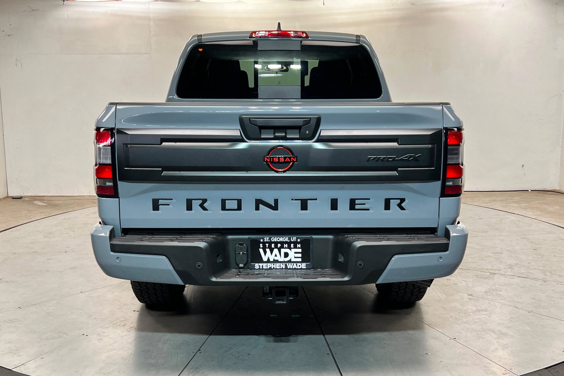 New 2026 Boulder Gray Pearl Nissan Crew Cab PRO-4X® image 5