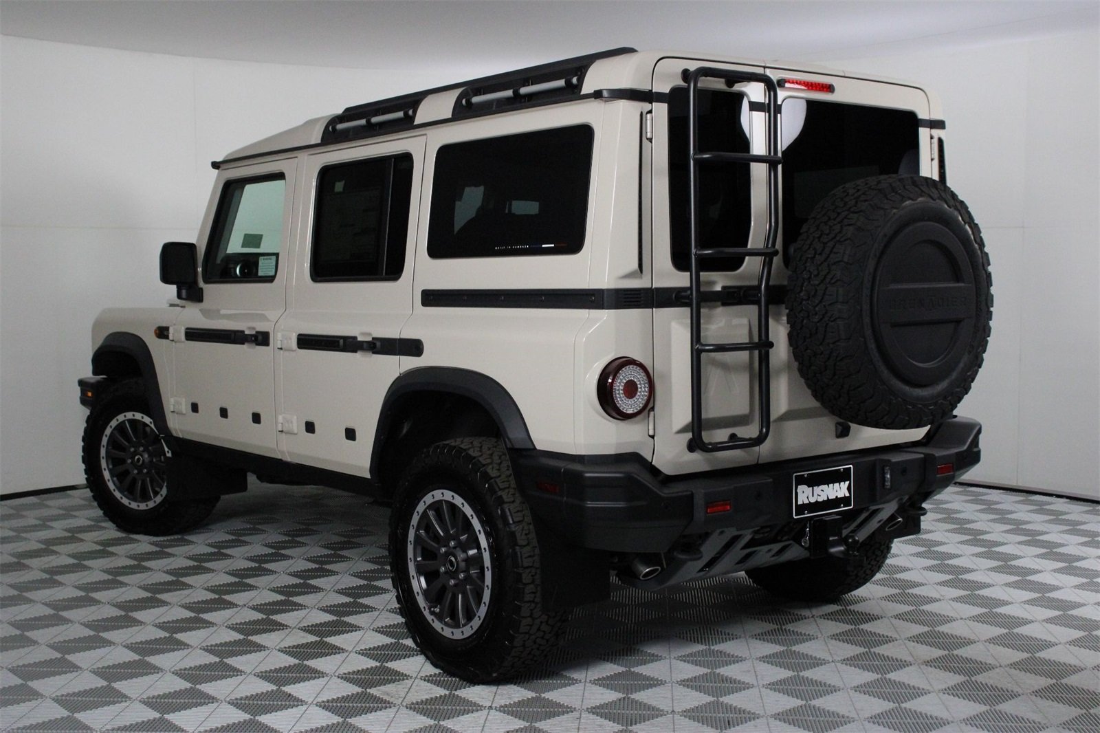 2025 Ineos Grenadier photo 3