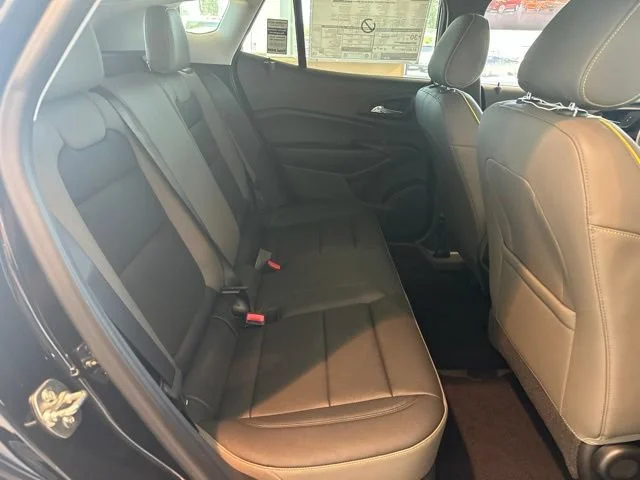 2026 Chevrolet Trax Activ - Photo 10