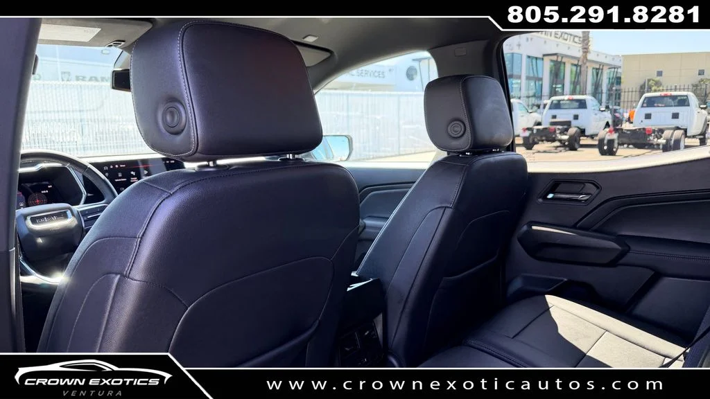 Used 2024 Beige GMC Elevation image 17