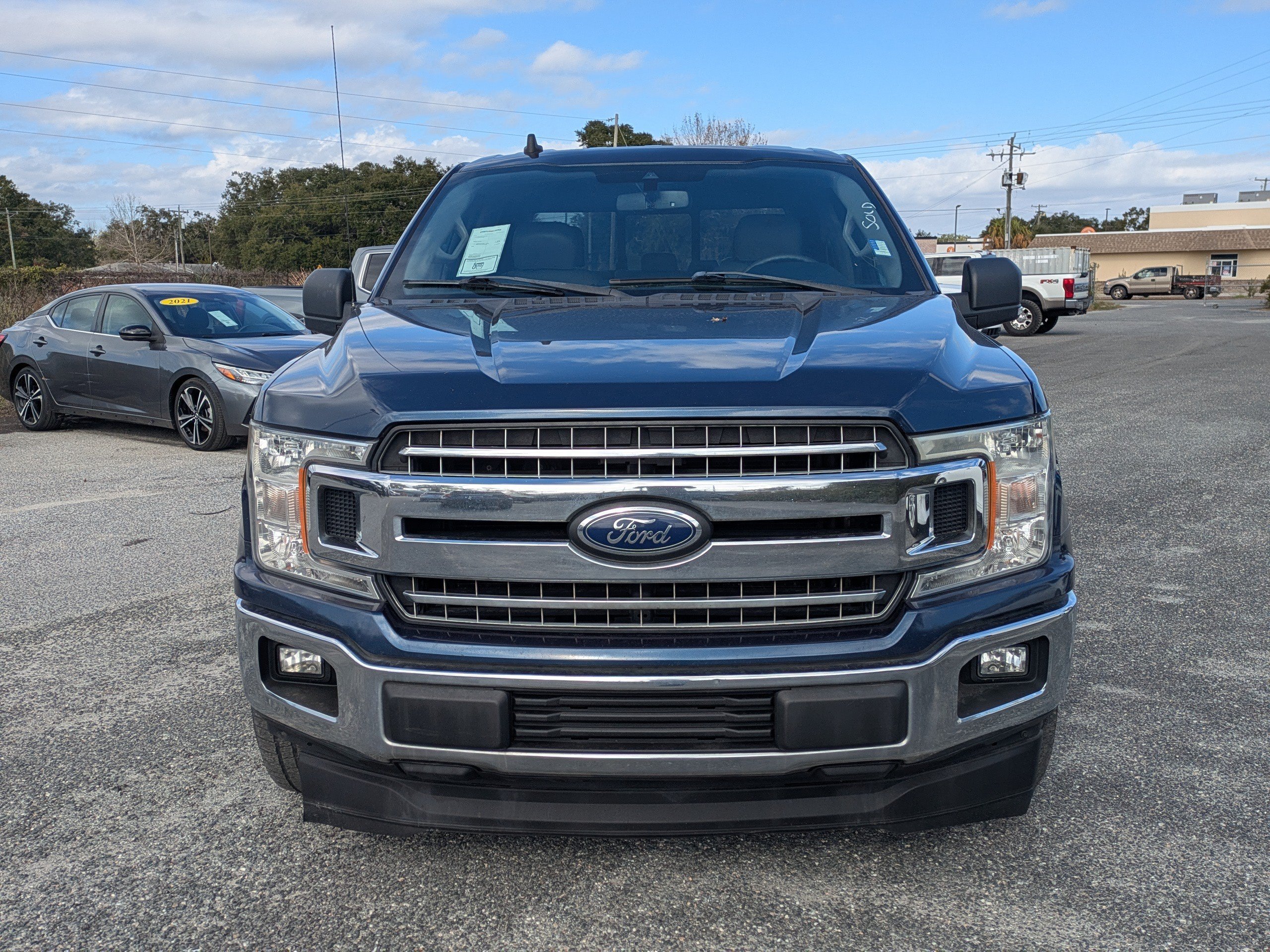 Used 2019 Blue Jeans Metallic Ford XLT image 9