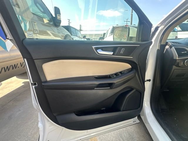 Used 2015 White Ford SEL image 10