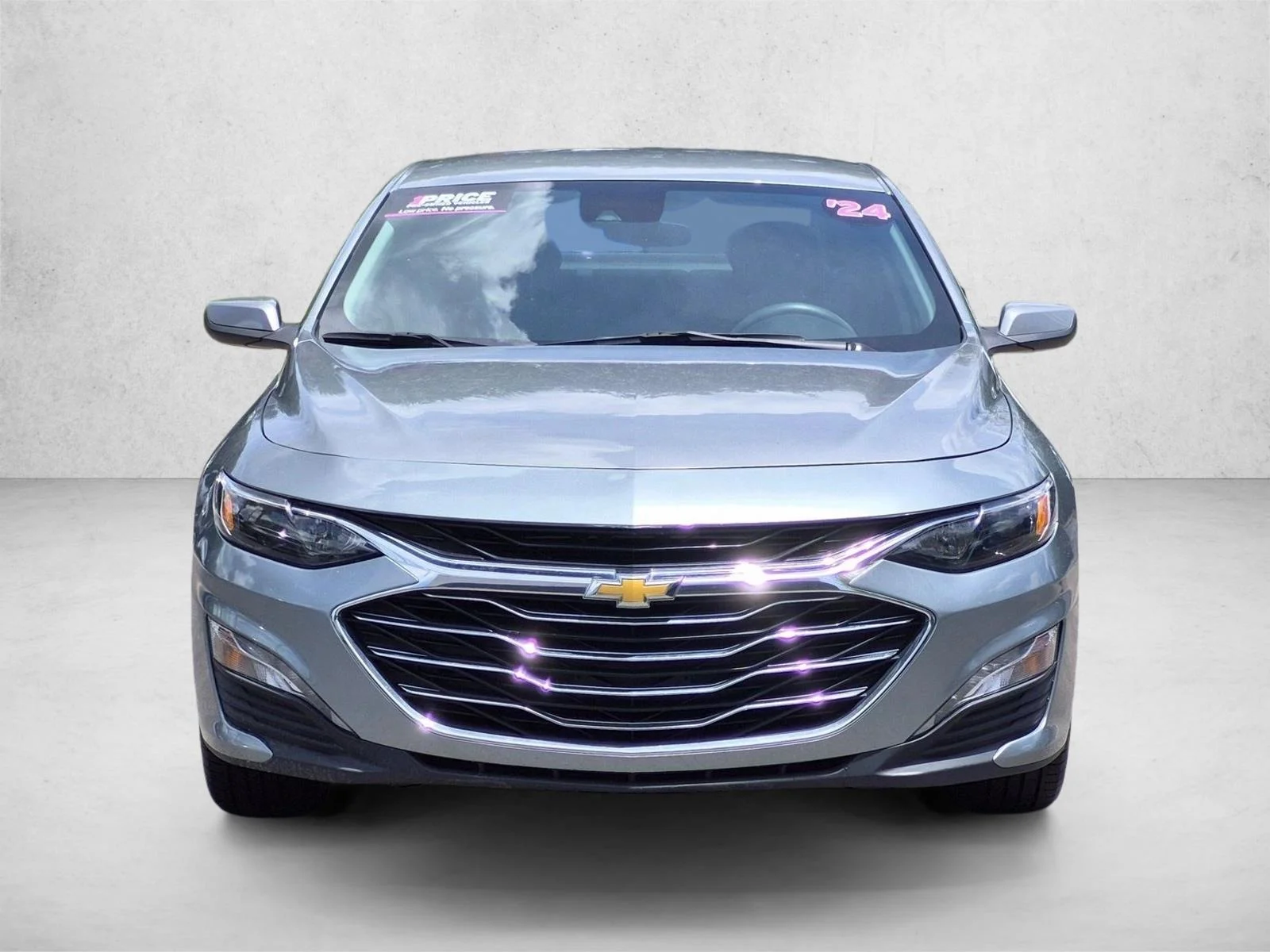 Used 2024 Sterling Gray Metallic Chevrolet LT image 2
