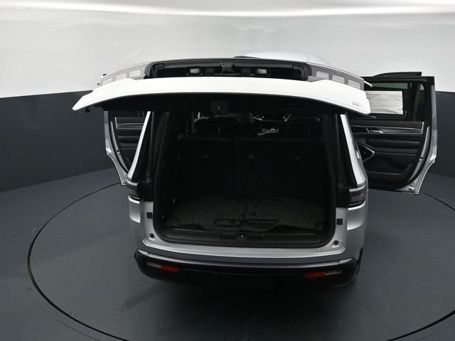 New 2026 Silver Jeep 85th Anniversary Edition image 29