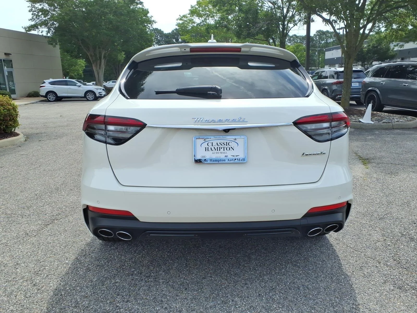Used 2022 Bianco Maserati GT image 8