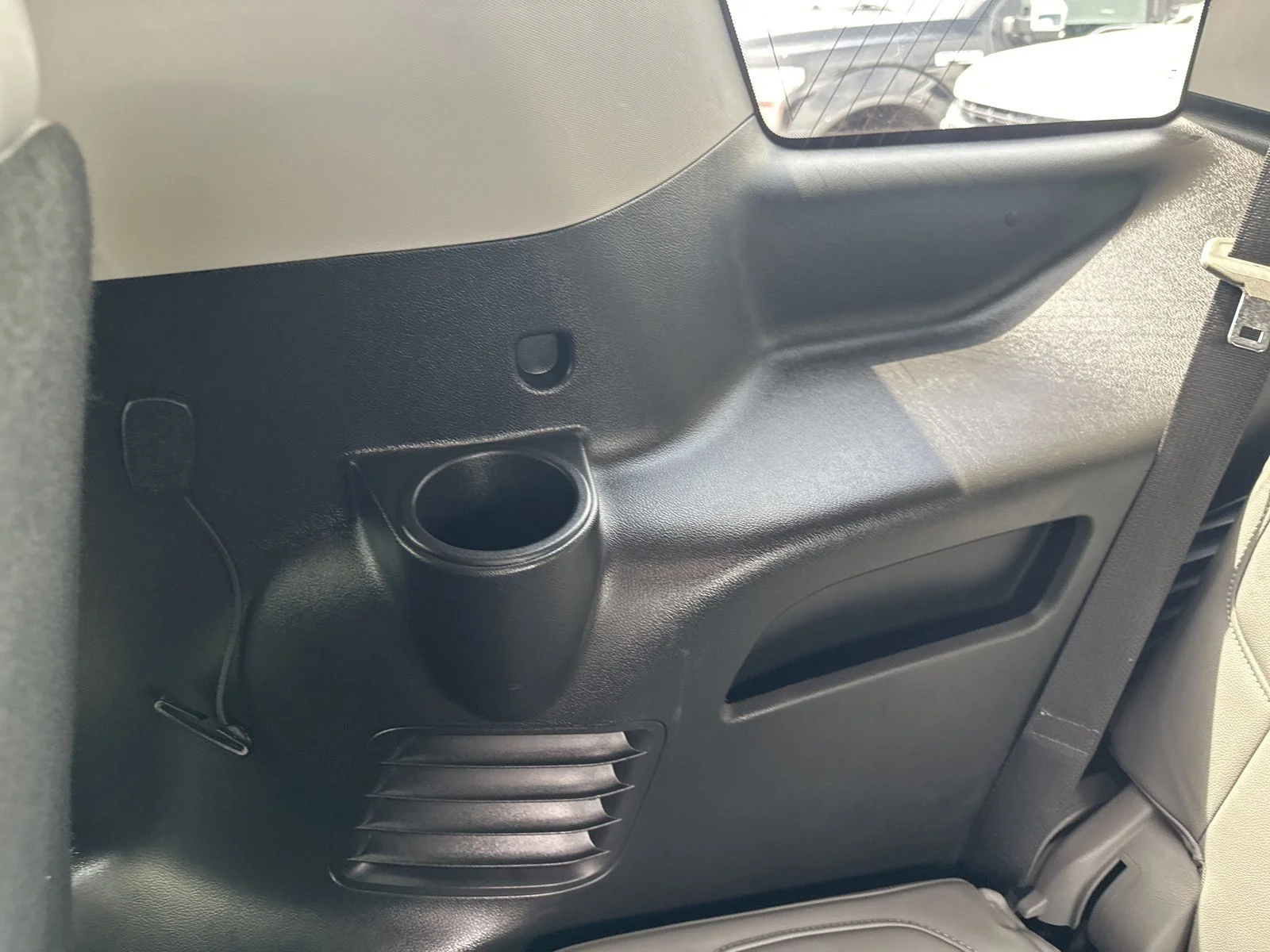 Used 2019  Chevrolet LT image 25