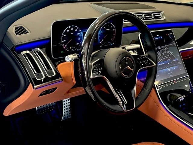 New 2026 Obsidian Black Metallic Mercedes-Benz S 580 image 14