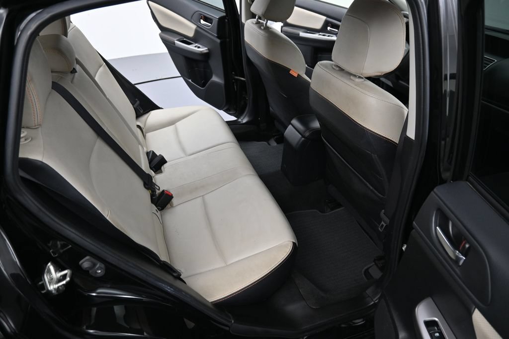 Used 2017 Crystal Black Silica Subaru 2.0i Limited image 30