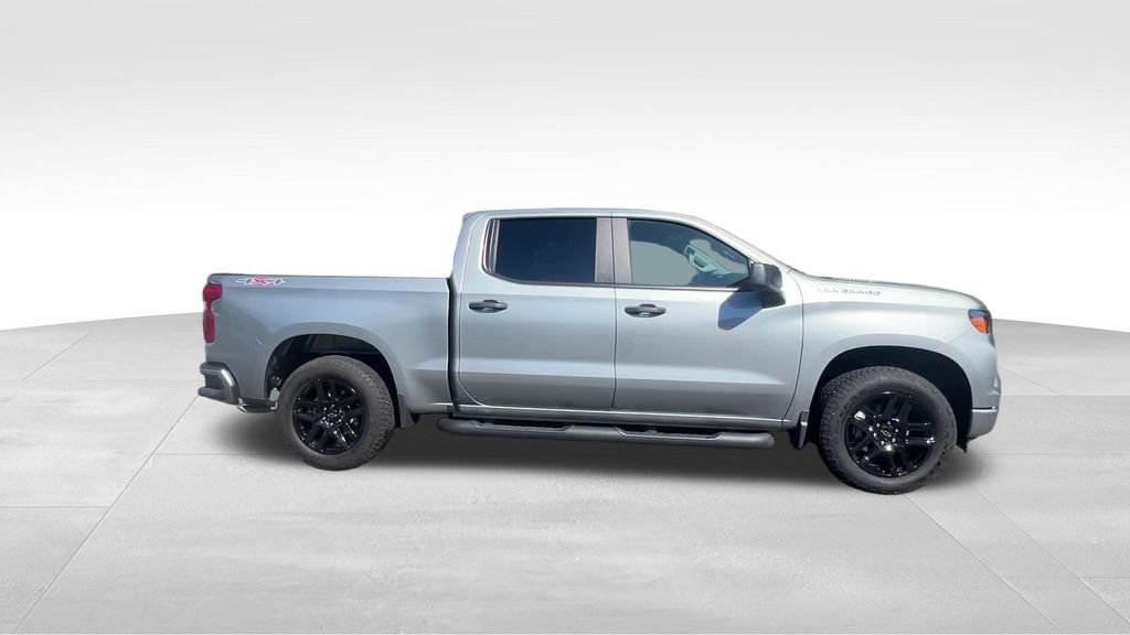 Used 2026 Sterling Gray Metallic Chevrolet Custom image 11