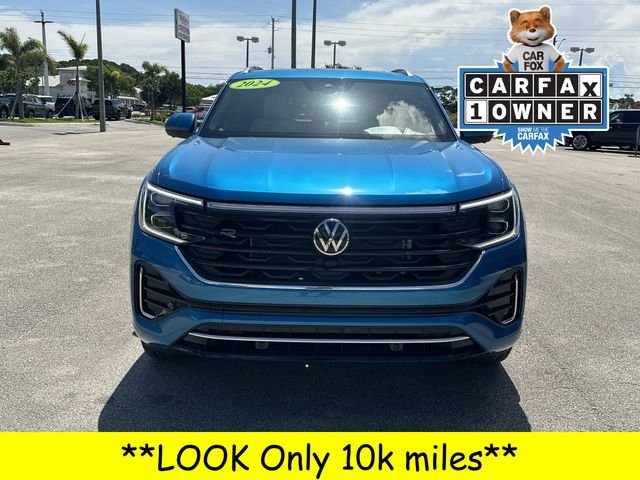 Used 2024 Blue Volkswagen 2.0T SEL Premium R-Line image 4