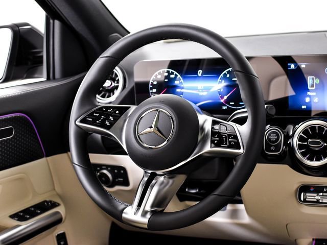 New 2026 Night Black Mercedes-Benz GLA 250 image 64