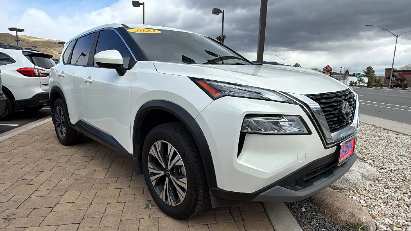 2023 Nissan Rogue SV FWD's photo
