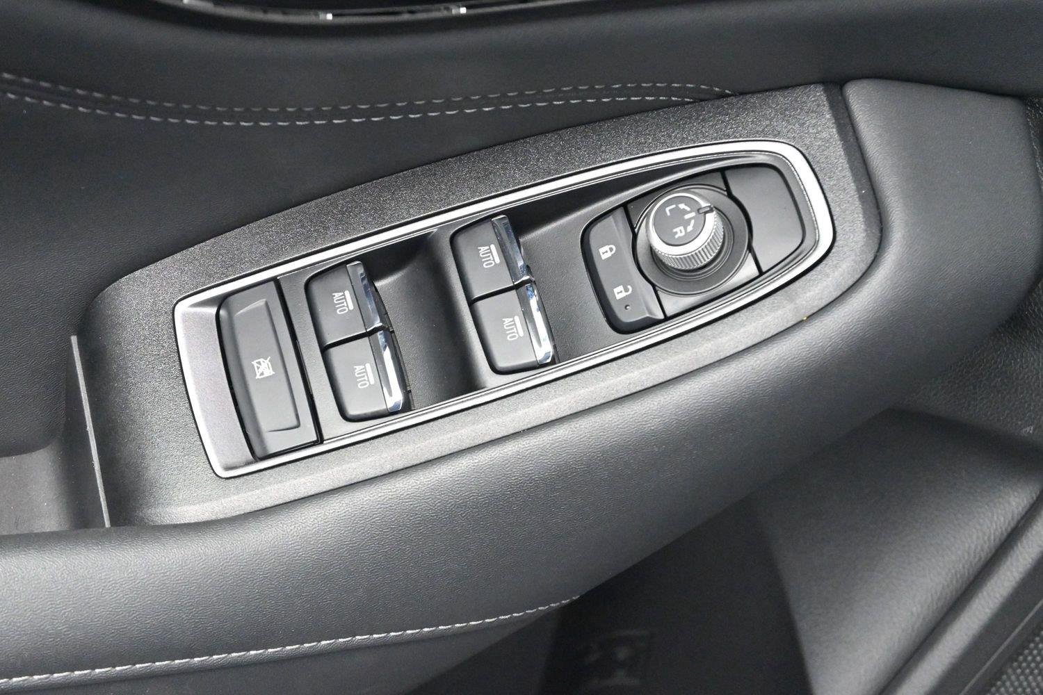 Used 2023 Ice Silver Metallic Subaru Limited XT image 12