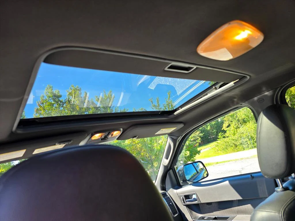 Used 2012 Black Ford Limited image 7
