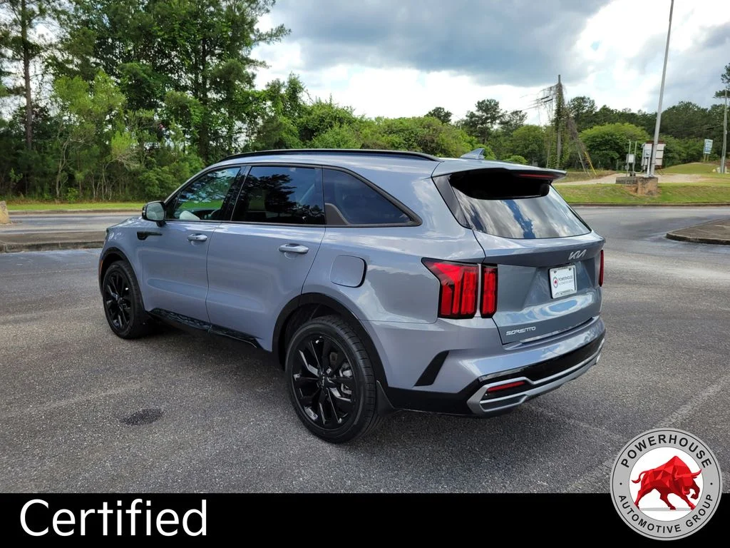 Used 2023 Silver Kia SX image 4