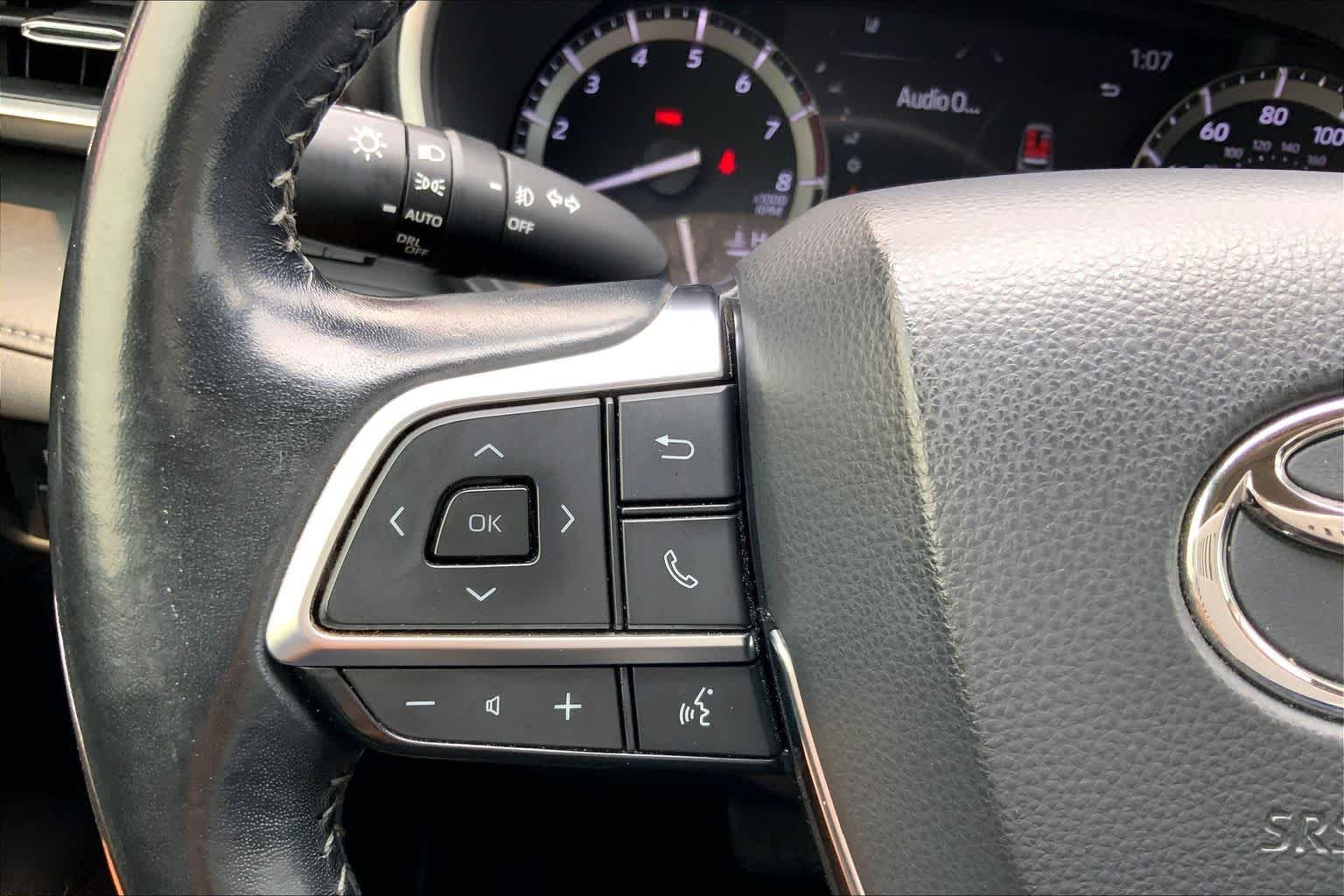 Used 2021 Midnight Black Metallic Toyota XLE image 24