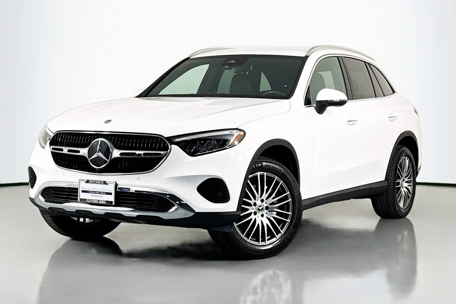 2026 Mercedes-Benz GLC GLC 300's photo