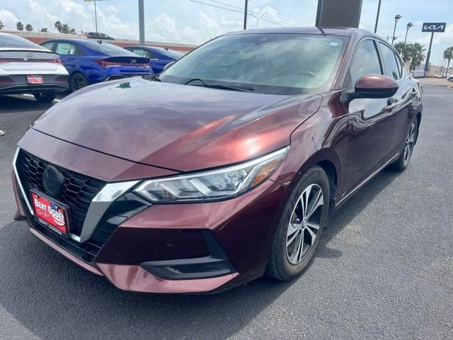 Used 2022  Nissan SV image 3