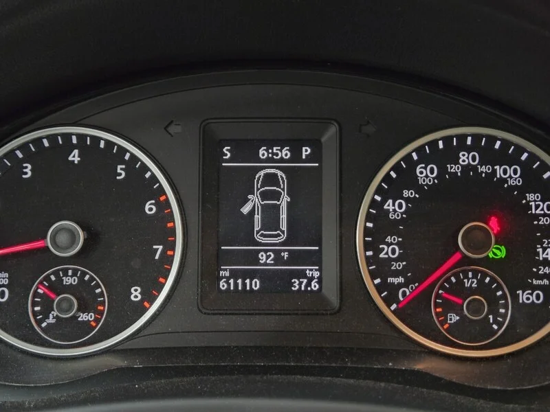 Used 2017 White Volkswagen Wolfsburg Edition image 17