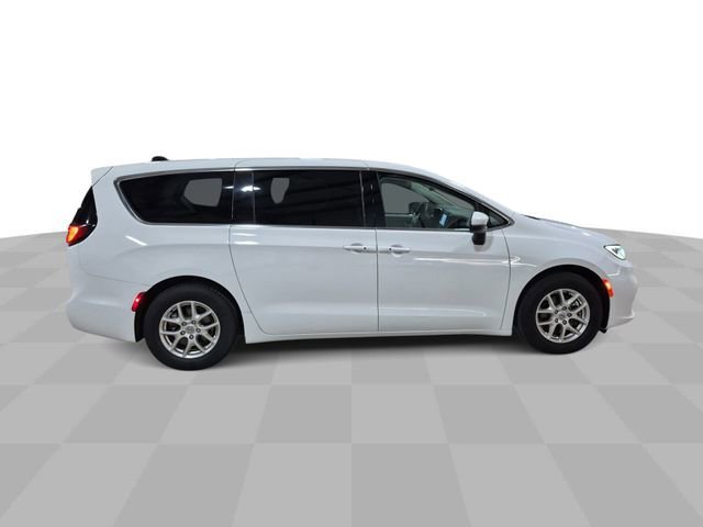 Used 2023 Bright White Clearcoat Chrysler Touring L image 9