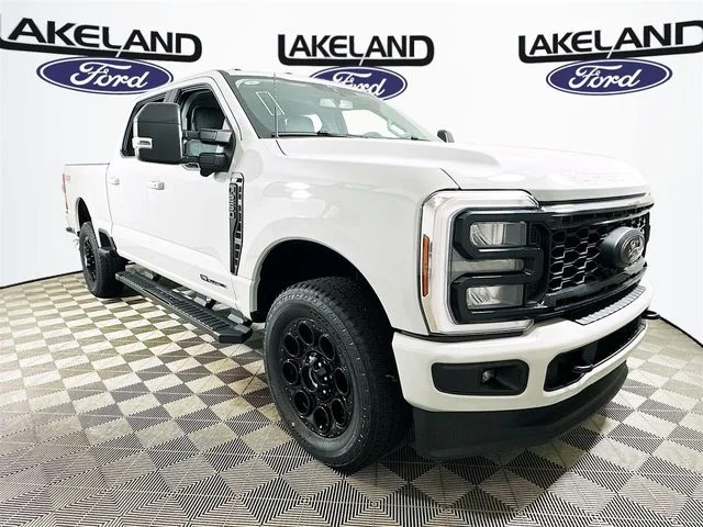 New 2026 White Ford XLT image 1