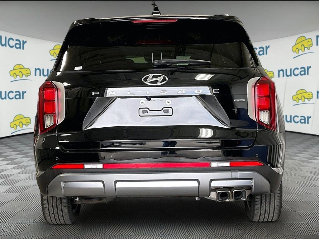 Used 2024 Black Hyundai SEL image 5