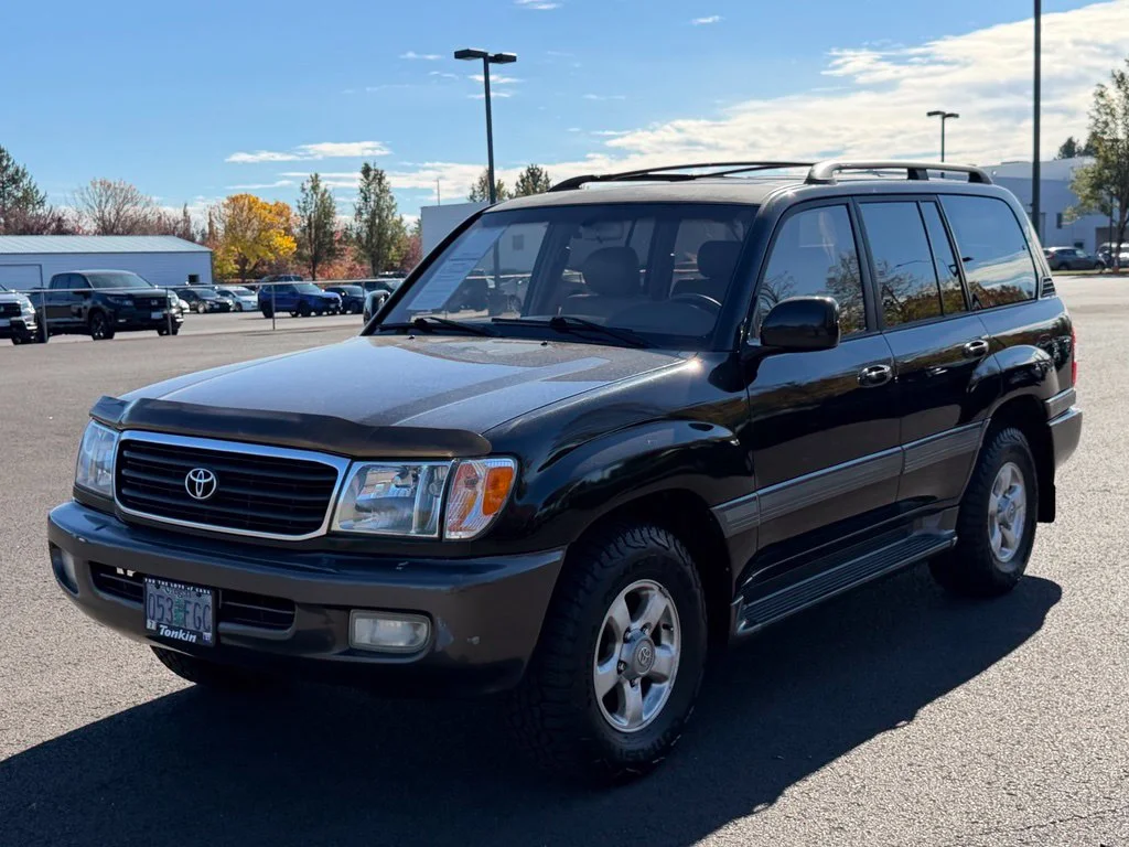 Used 2000 Black Toyota Base image 4