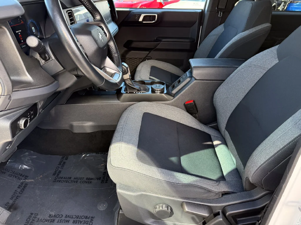 Used 2025  Ford Big Bend image 25