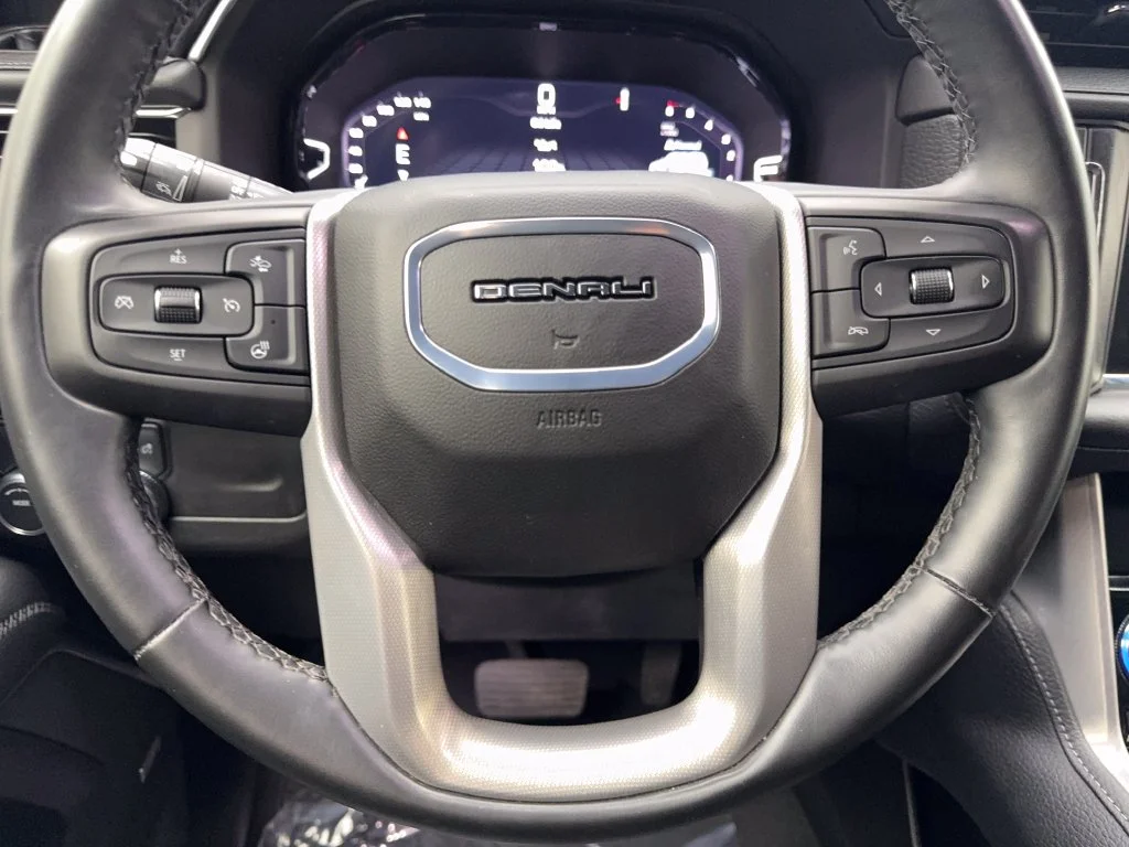 Used 2024 White GMC Denali image 66