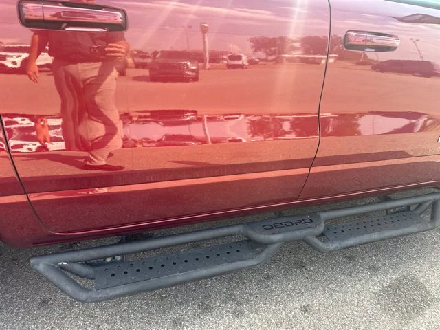 Used 2021 Delmonico Red Pearlcoat Ram Laramie image 20