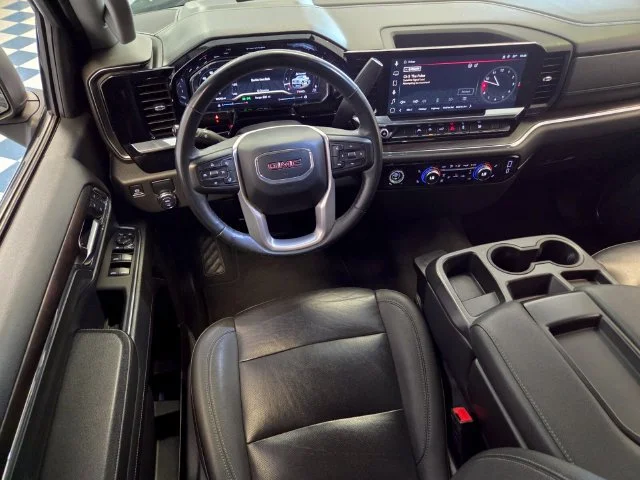 Used 2024 Onyx Black GMC SLT image 14