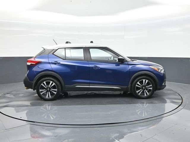 Used 2018 Blue Nissan SR image 24