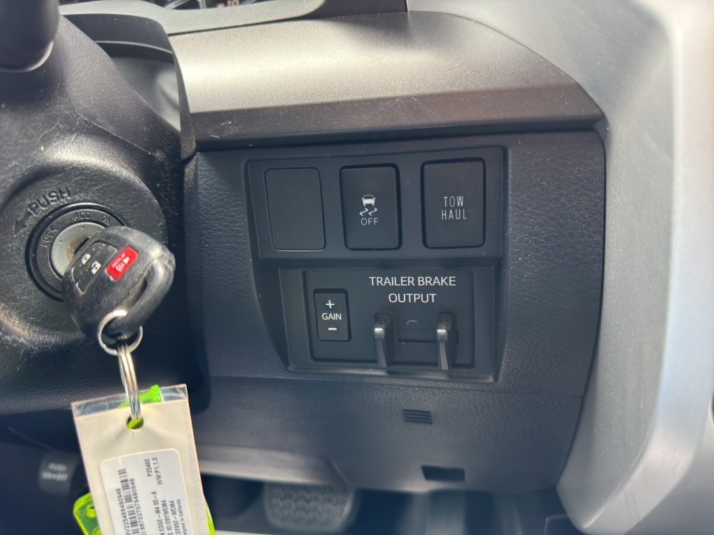 Used 2019 Magnetic Gray Metallic Toyota SR5 image 28