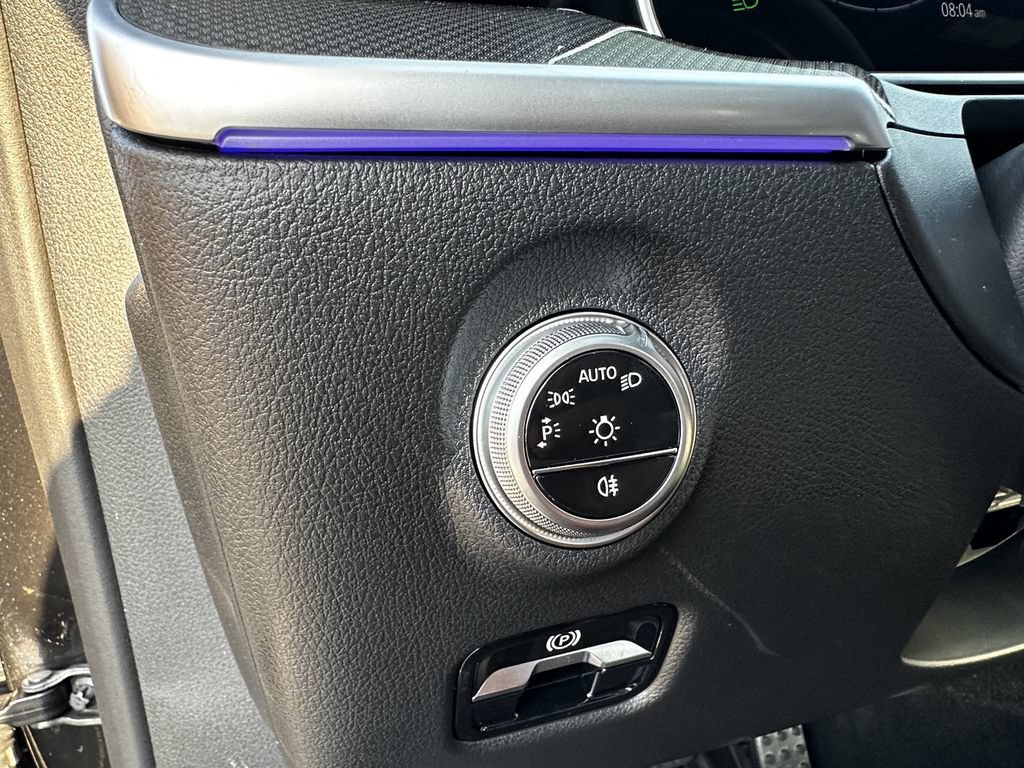 New 2026 Graphite Grey Metallic Mercedes-Benz C 300 image 71