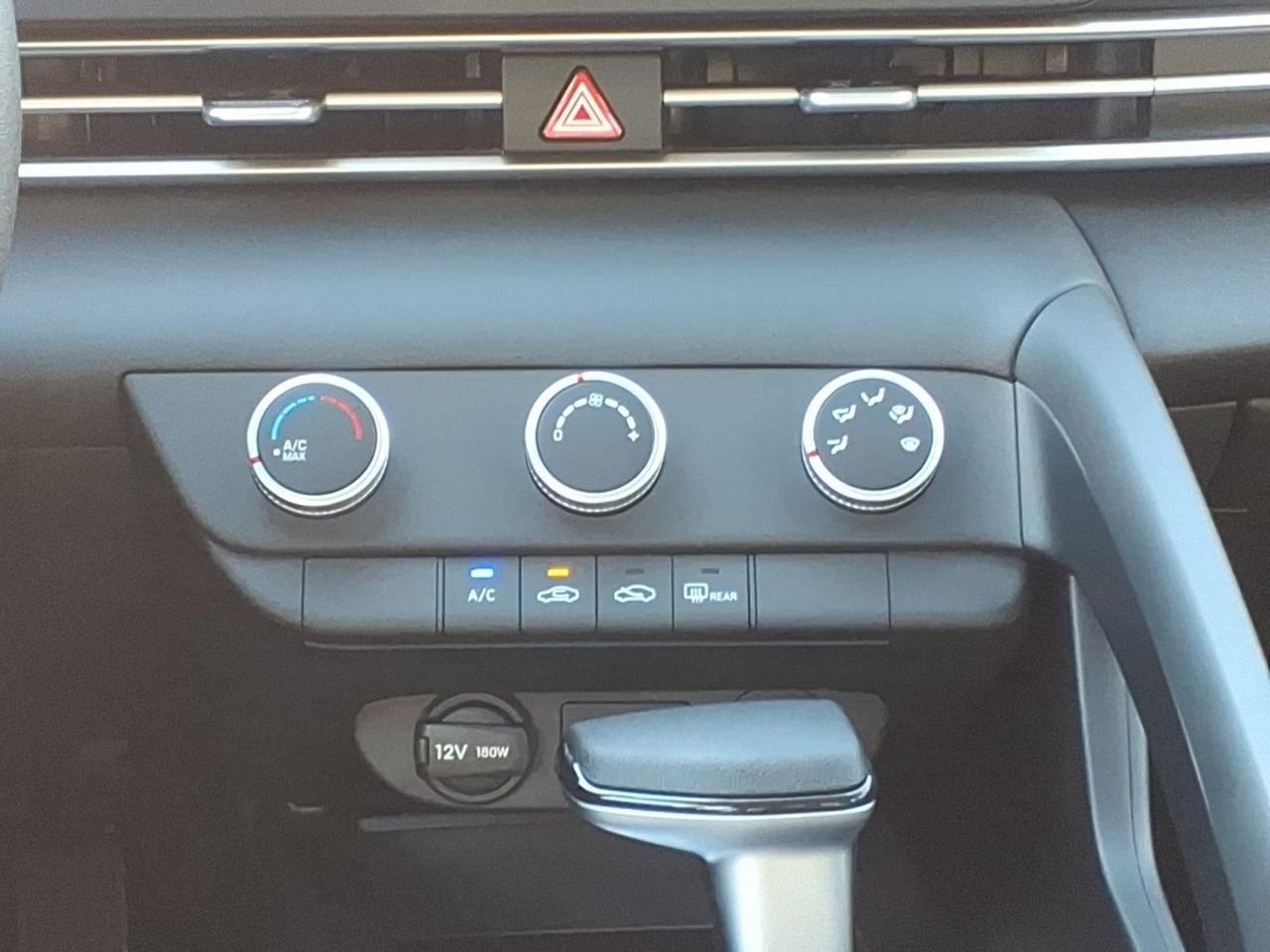 New 2026 Abyss Black Hyundai SE image 22