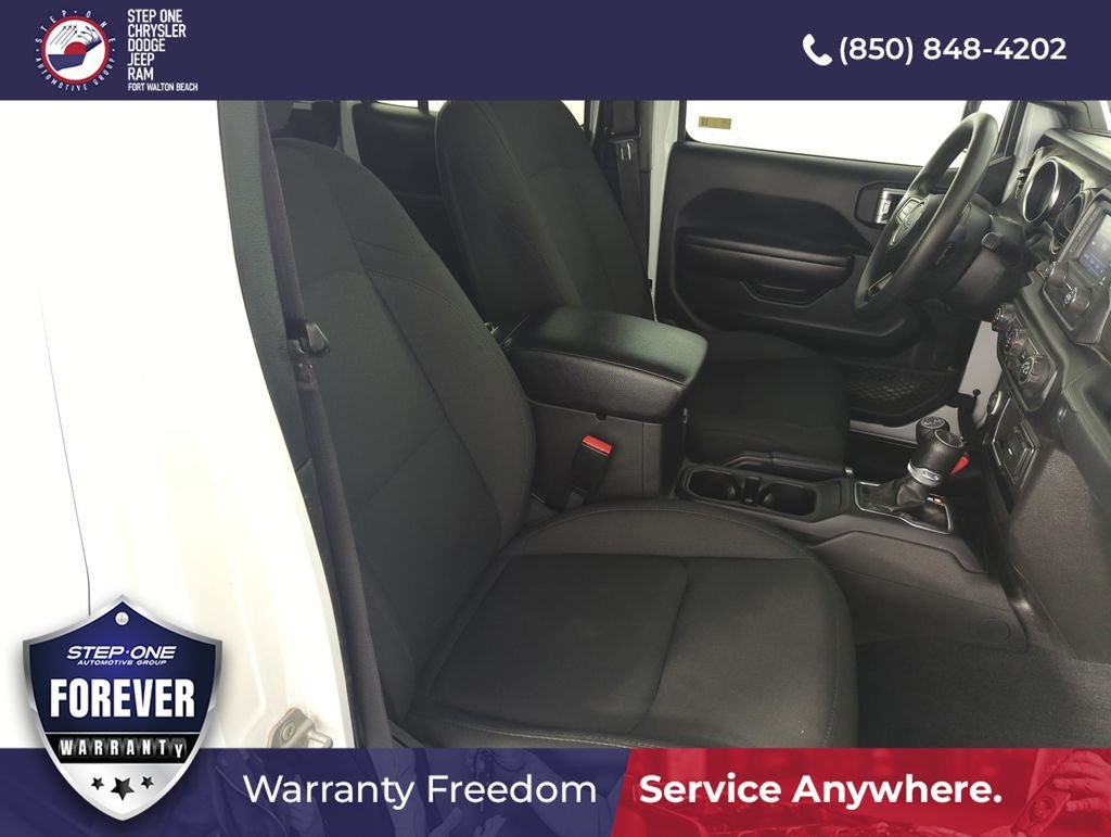 Used 2021 White Jeep Sport image 32