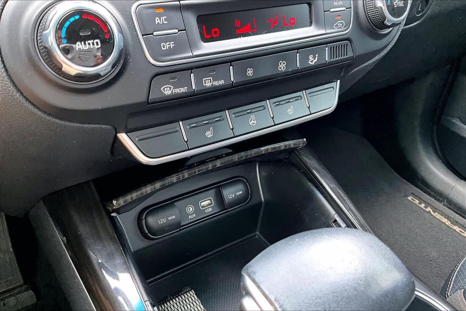 Used 2019 Sangria Kia EX V6 image 32