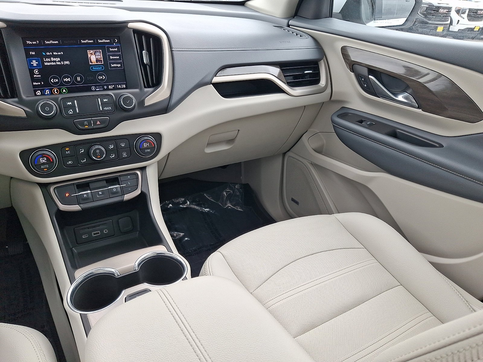 2023 GMC Terrain Denali - Photo 16