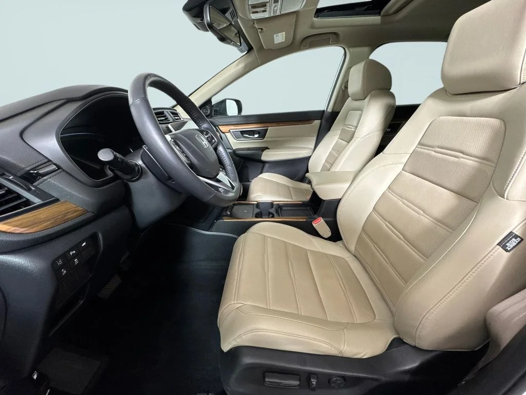 Certified Used 2022 White Honda Touring image 6