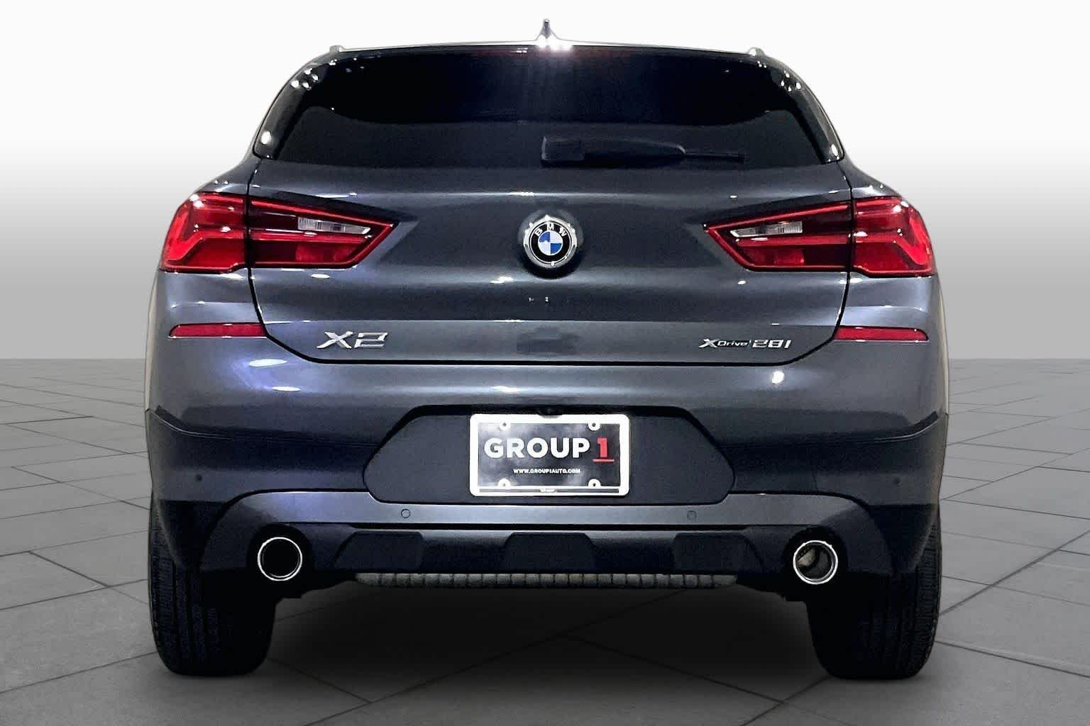 Used 2020 Mineral Gray Metallic BMW xDrive28i image 4