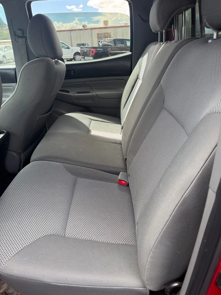 Used 2015 Barcelona Red Metallic Toyota Base image 11