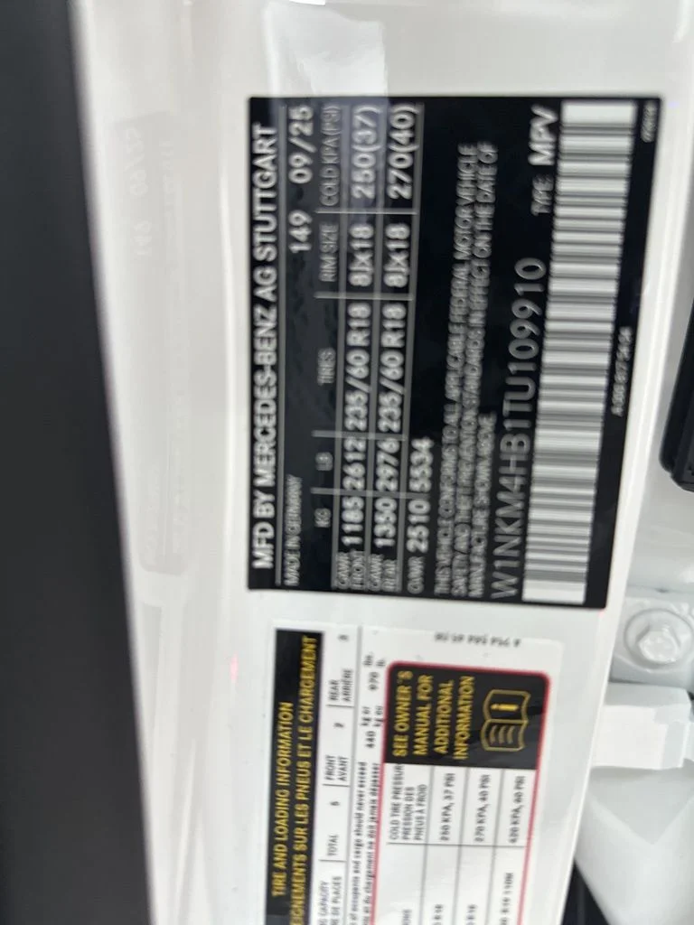 Certified Used 2026 White Mercedes-Benz GLC 300 image 35