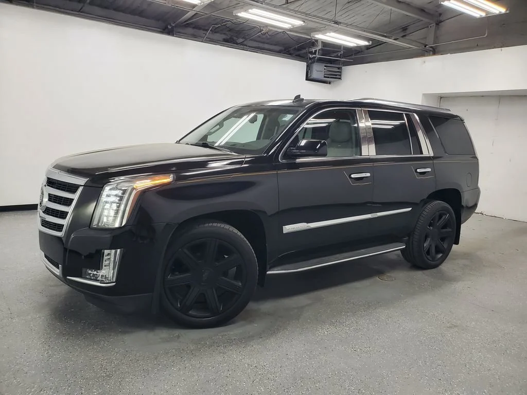 2015 Cadillac Escalade AWD Premium's photo
