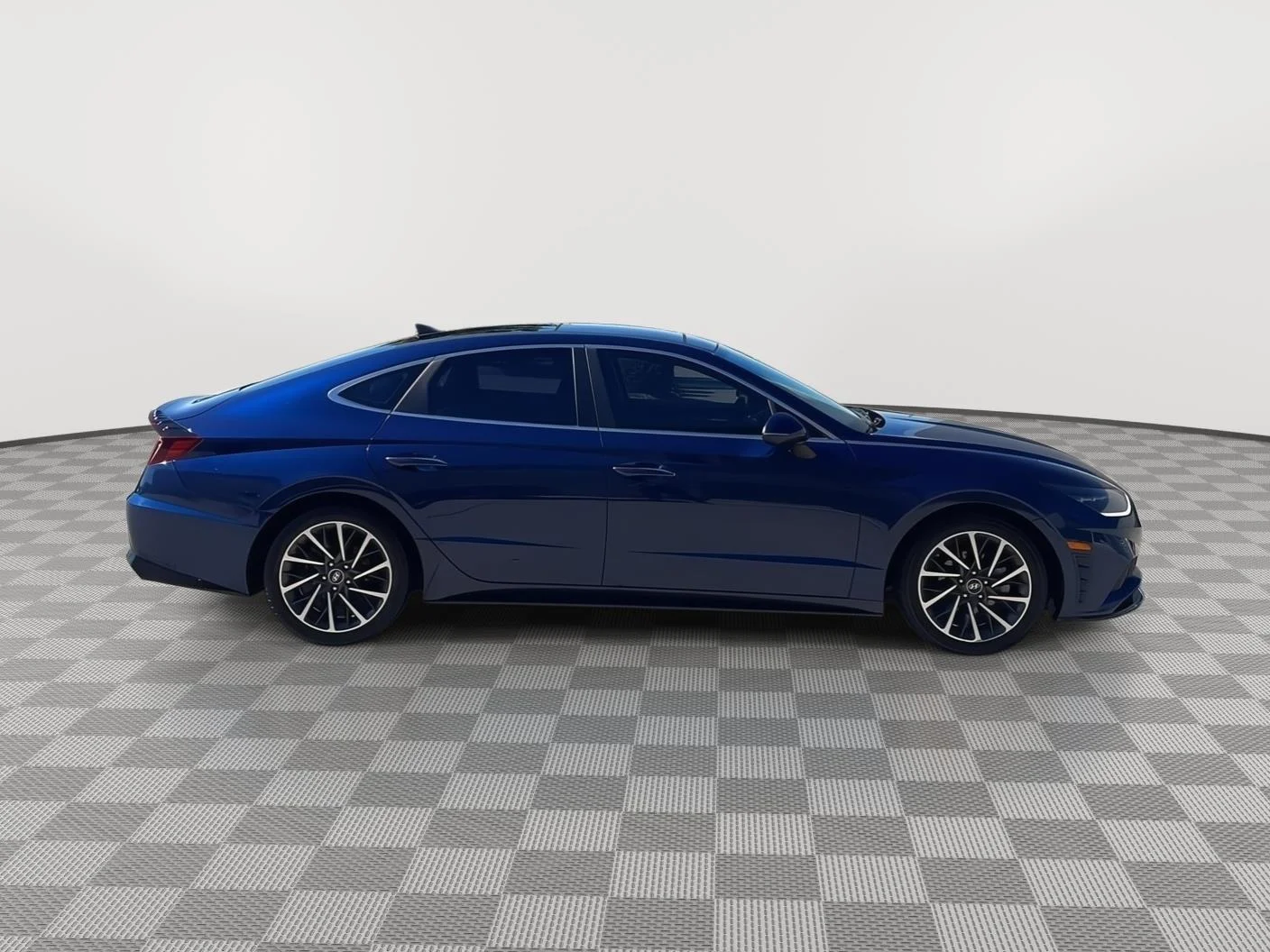 Used 2020 Stormy Sea Hyundai Limited image 2