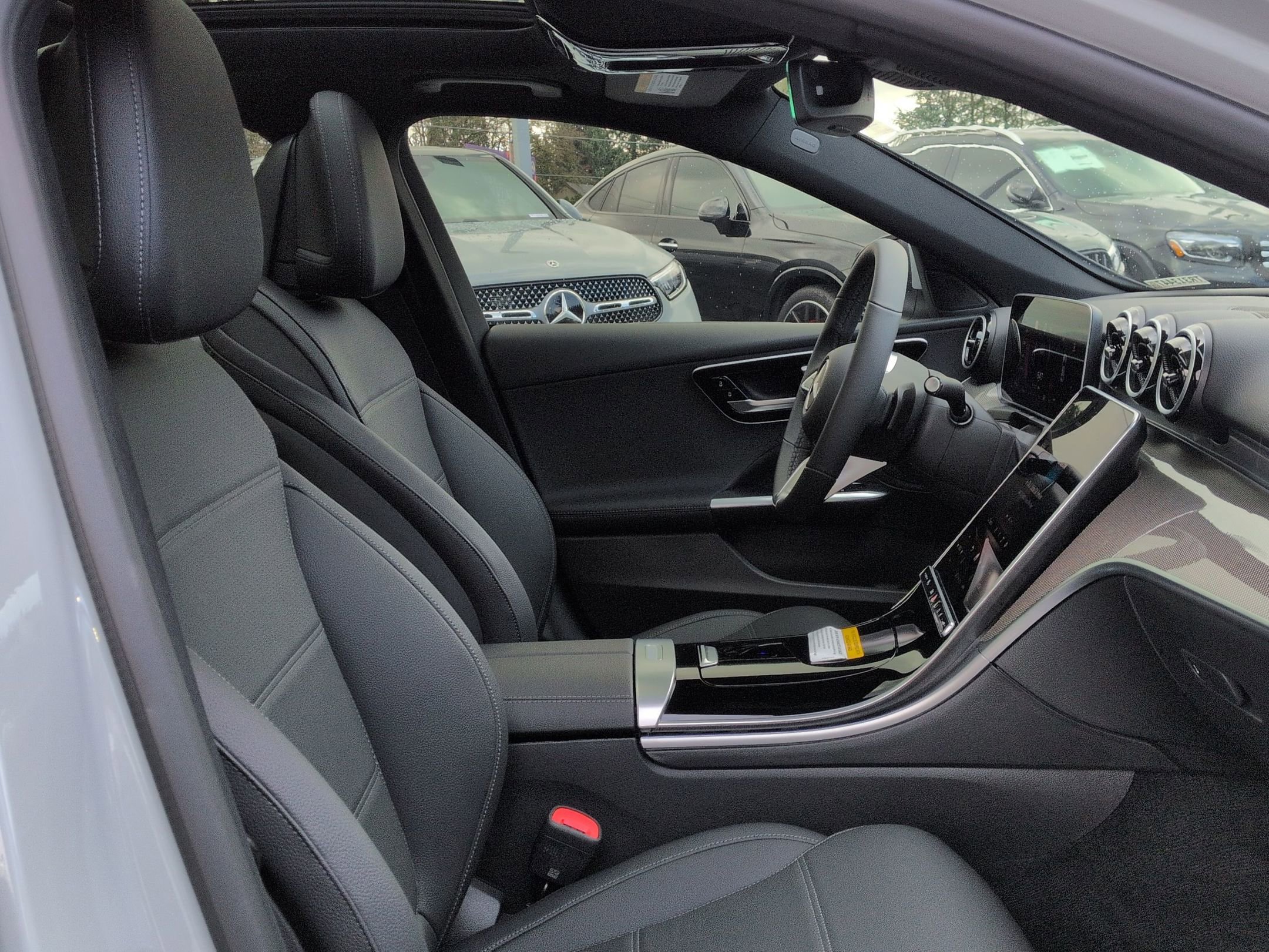 New 2026 MANUFAKTUR Alpine Grey Mercedes-Benz C 300 image 60