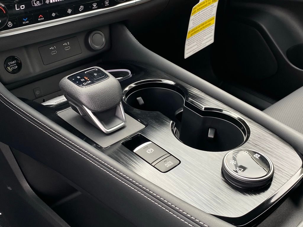 2026 Nissan Rogue Platinum - Photo 31