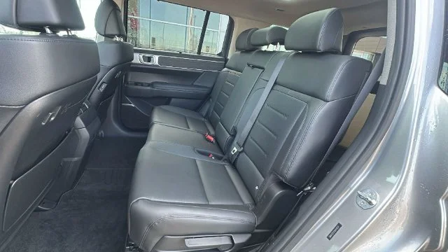 New 2025 Silver Hyundai Limited image 33