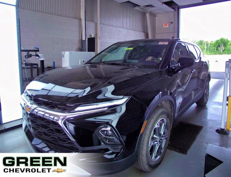 2024 Chevrolet Blazer 2.0T 2LT AWD's photo