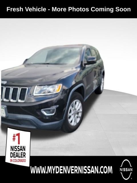 Used 2015 Black Jeep Laredo image 1